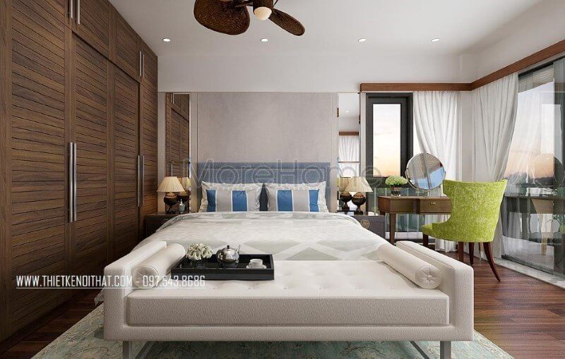 Giường ngủ bọc nệm đầu giường sử dụng sắc xanh dương trẻ trung mang lại ánh nhìn độc đáo cho không gian phòng ngủ vợ chồng